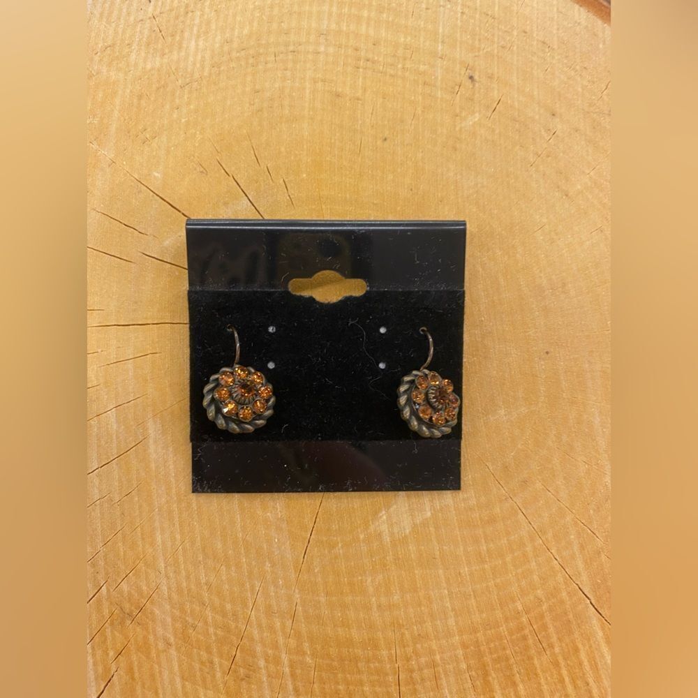 🛍️ Kaari Meng Copper & Black Beaded Necklace and Earrings